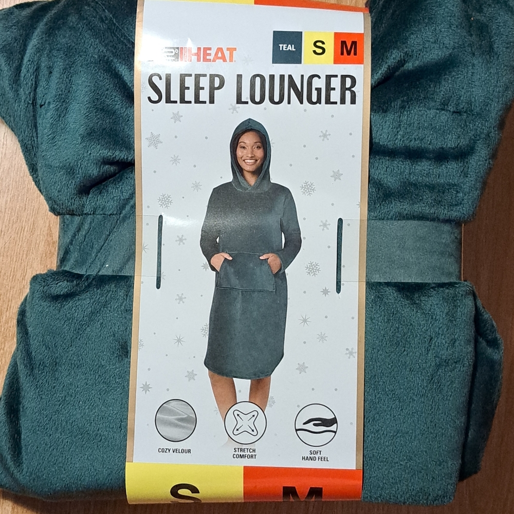 32 Degrees cozy plush Sleep Lounger, Teal